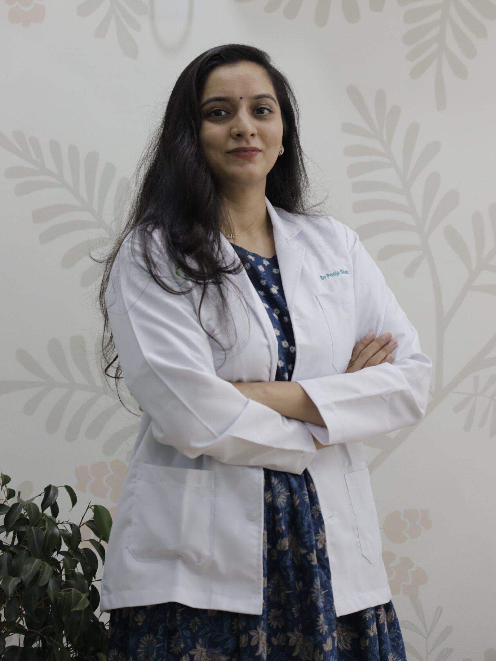 Dr Pooja Shah Sammilana Senior Consultant, Acupuncturist & Maternity Wellness Expert BNYS · CPFE · CIMT · ACLP